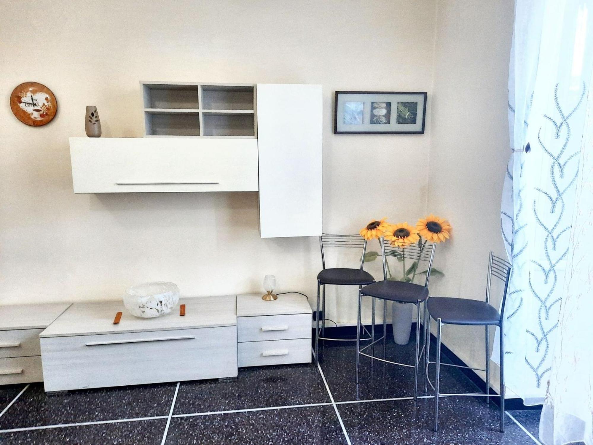 Charming In 70 M² Parking Included * Genoa